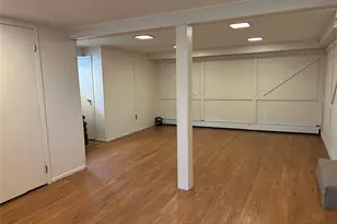 33 Ava Dr, Syosset, NY 11791 - Photo 17