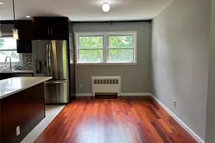 33 Ava Dr, Syosset, NY 11791 - Photo 9