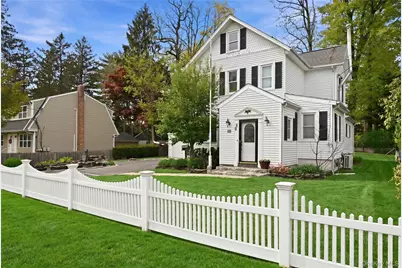 88 Coles Street, Glen Cove, NY 11542 - Photo 1