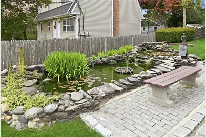88 Coles Street, Glen Cove, NY 11542 - Photo 3