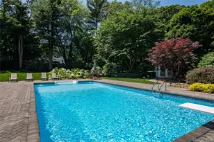 1 Glenby Ln, Brookville, NY 11545 - Photo 33