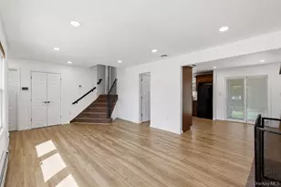 27 Jane Dr, North Babylon, NY 11703 - Photo 5