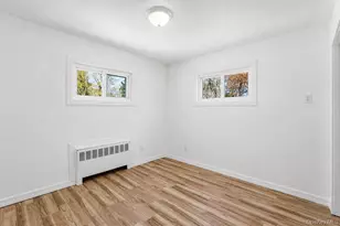 27 Jane Dr, North Babylon, NY 11703 - Photo 19