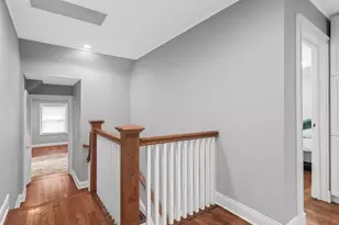 9 Old Colony Ln, Great Neck, NY 11023 - Photo 19