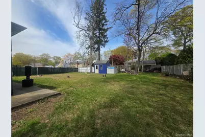 345 Boulder Street, Ronkonkoma, NY 11779 - Photo 15
