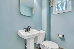 100 E Melrose St, Valley Stream, NY 11580 - Photo 27