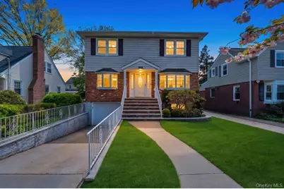 100 E Melrose Street, Valley Stream, NY 11580 - Photo 3