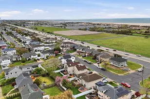 827 Channel Rd, Long Beach, NY 11561 - Photo 47