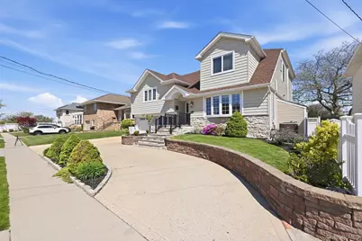 827 Channel Road, Long Beach, NY 11561 - Photo 3