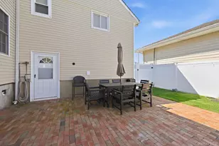 827 Channel Rd, Long Beach, NY 11561 - Photo 9