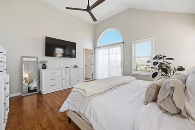 827 Channel Road, Long Beach, NY 11561 - Photo 27
