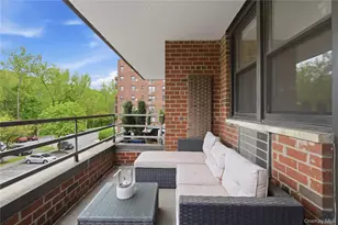 60 Barker Ave, Mount Kisco, NY 10549 - Photo 9