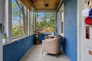 544 Lombardy Blvd, Brightwaters, NY 11718 - Photo 5