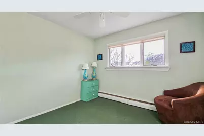 29 Serpentine Lane, Old Bethpage, NY 11804 - Photo 13