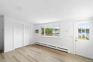 35 Gardners Ln, Hampton Bays, NY 11946 - Photo 9