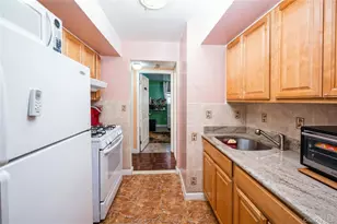 782 E 179th St, Bronx, NY 10460 - Photo 13