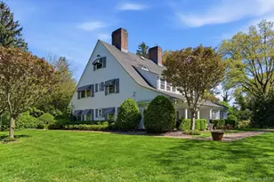 42 Clock Tower Ln, Old Westbury, NY 11568 - Photo 11