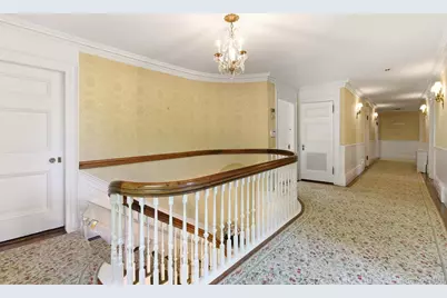 42 Clocktower Lane, Old Westbury, NY 11568 - Photo 31