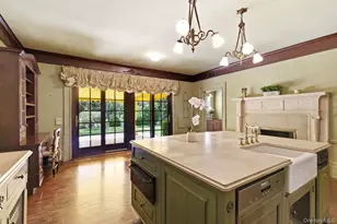 42 Clock Tower Ln, Old Westbury, NY 11568 - Photo 29