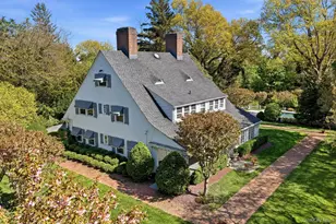 42 Clock Tower Ln, Old Westbury, NY 11568 - Photo 13