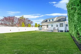 101 Oswego St, North Bellmore, NY 11710 - Photo 41