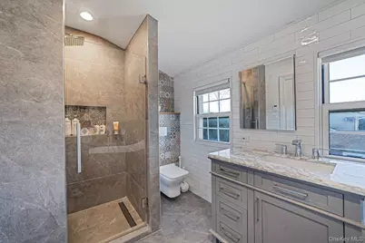 101 Oswego Street, North Bellmore, NY 11710 - Photo 25