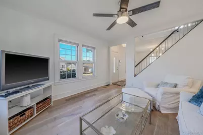 101 Oswego Street, North Bellmore, NY 11710 - Photo 7