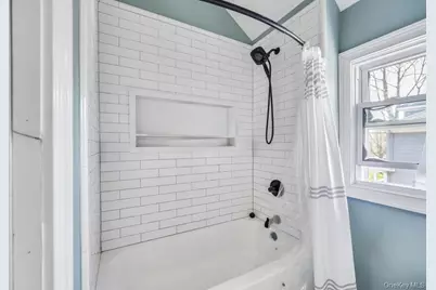 120 Cherry Avenue, West Sayville, NY 11796 - Photo 27