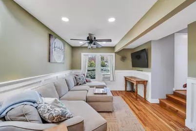 120 Cherry Avenue, West Sayville, NY 11796 - Photo 21