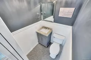 120 Cherry Ave, West Sayville, NY 11796 - Photo 33
