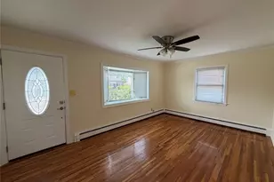 22 Lexington Ave, Westbury, NY 11590 - Photo 3
