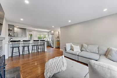 17 Terrace Avenue, White Plains, NY 10603 - Photo 5