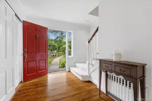 107 Tower Hill Rd, Briarcliff Manor, NY 10510 - Photo 5