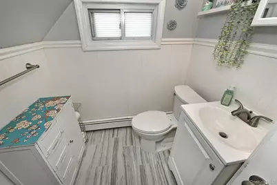 158 Tardy Lane S, Wantagh, NY 11793 - Photo 19
