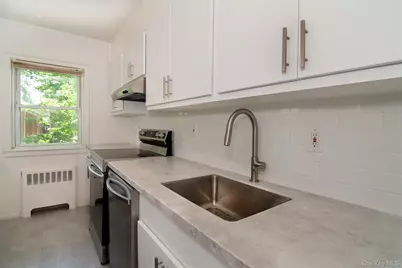140 N Broadway #O-3, Irvington, NY 10533 - Photo 7