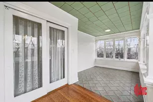 1049 E 12th St, Brooklyn, NY 11230 - Photo 3