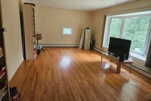 21 Verplanck Ave, Hopewell Junction, NY 12533 - Photo 5