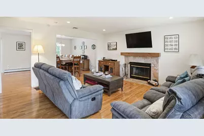 6 Bay Run, Jamesport, NY 11957 - Photo 9