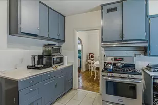 64-02 Ellwell Crescent, Rego Park, NY 11374 - Photo 11