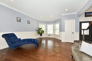 2150 Van Nostrand Ave, Merrick, NY 11566 - Photo 9