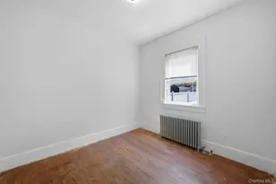 109 Grove Ave, Patchogue, NY 11772 - Photo 17