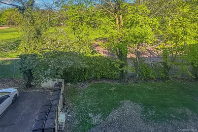 95 Wiltshire Road #C12, Scarsdale, NY 10583 - Photo 13
