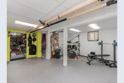 2955 Philip Avenue, Bronx, NY 10465 - Photo 21