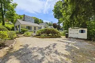 58 Maple Ave, Chappaqua, NY 10514 - Photo 3