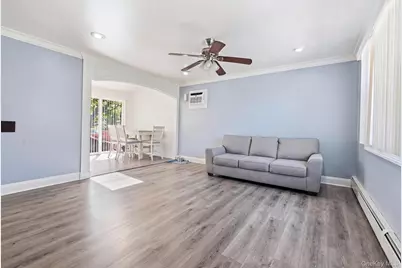 683 Broadway, Brentwood, NY 11717 - Photo 25