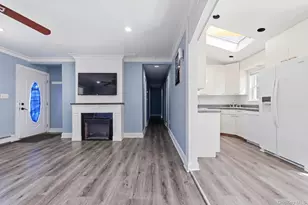683 Broadway, Brentwood, NY 11717 - Photo 31