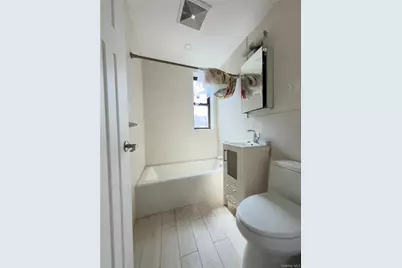 132-20 Sanford Avenue #2D, Flushing, NY 11355 - Photo 3