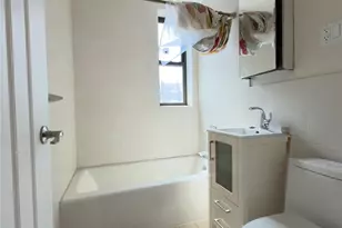 132-20 Sanford Ave, Flushing, NY 11355 - Photo 3