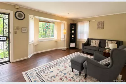 444 Brookside Avenue, Roosevelt, NY 11575 - Photo 7