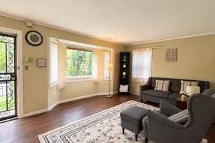 444 Brookside Ave, Roosevelt, NY 11575 - Photo 7